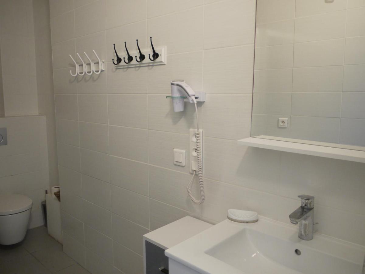 Beach - A Modern Studio Flat In Central 니스 외부 사진